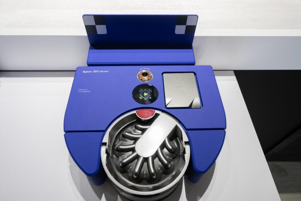 「Dyson 360 Vis Nav™ロボット掃除機」フィルター装着時