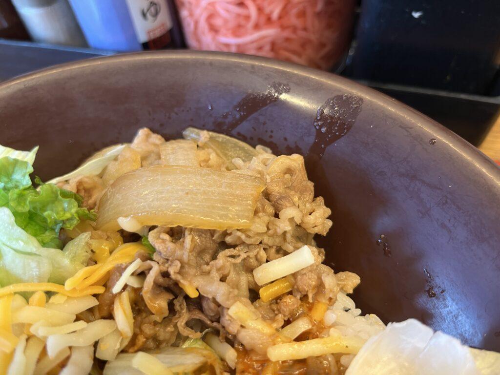 すき家タコライス_牛皿部分