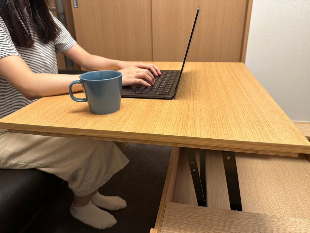 昇降テーブル06