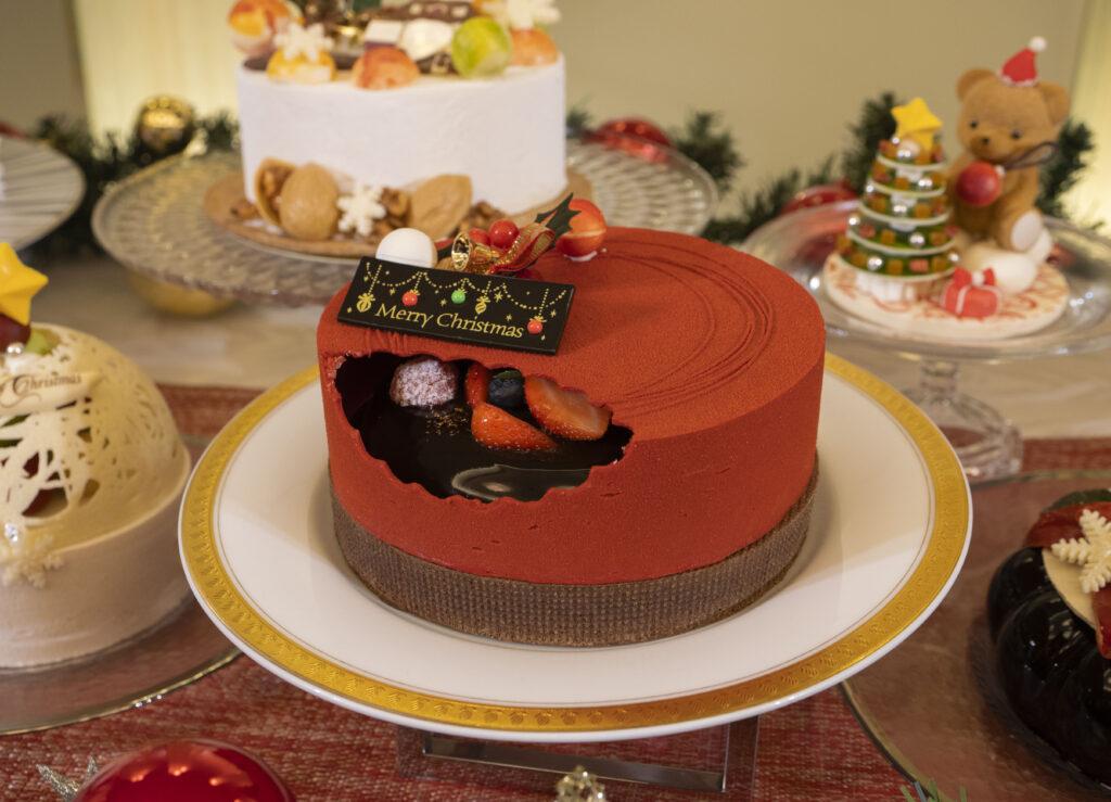 ロイヤルパークホテル クリスマスケーキ 2023 ボワット ルージュ（Boîte Rouge）