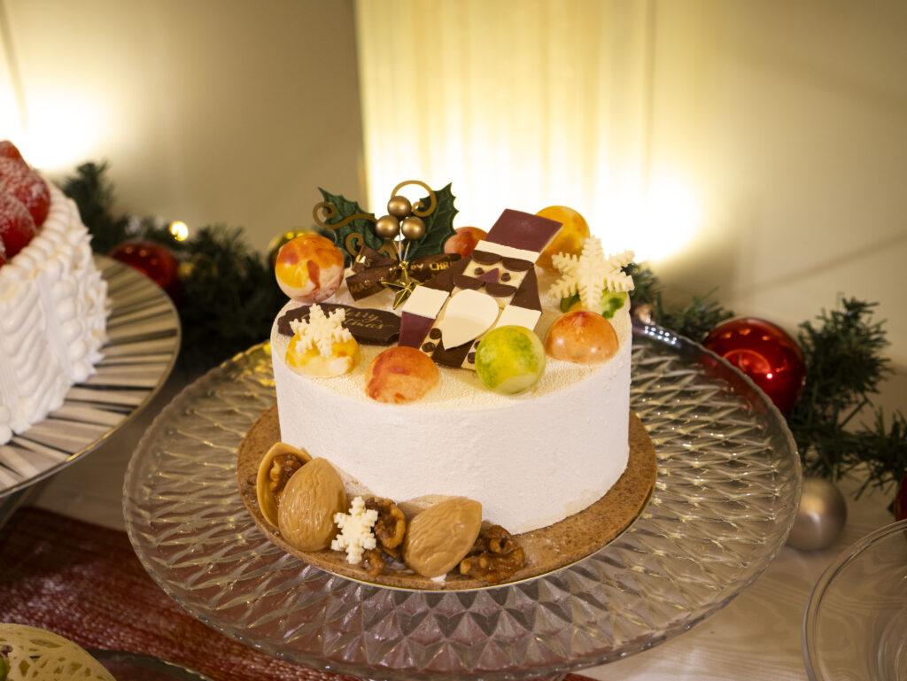 ロイヤルパークホテル クリスマスケーキ 2023 プーぺ ド ノア（Poupée de Noix）