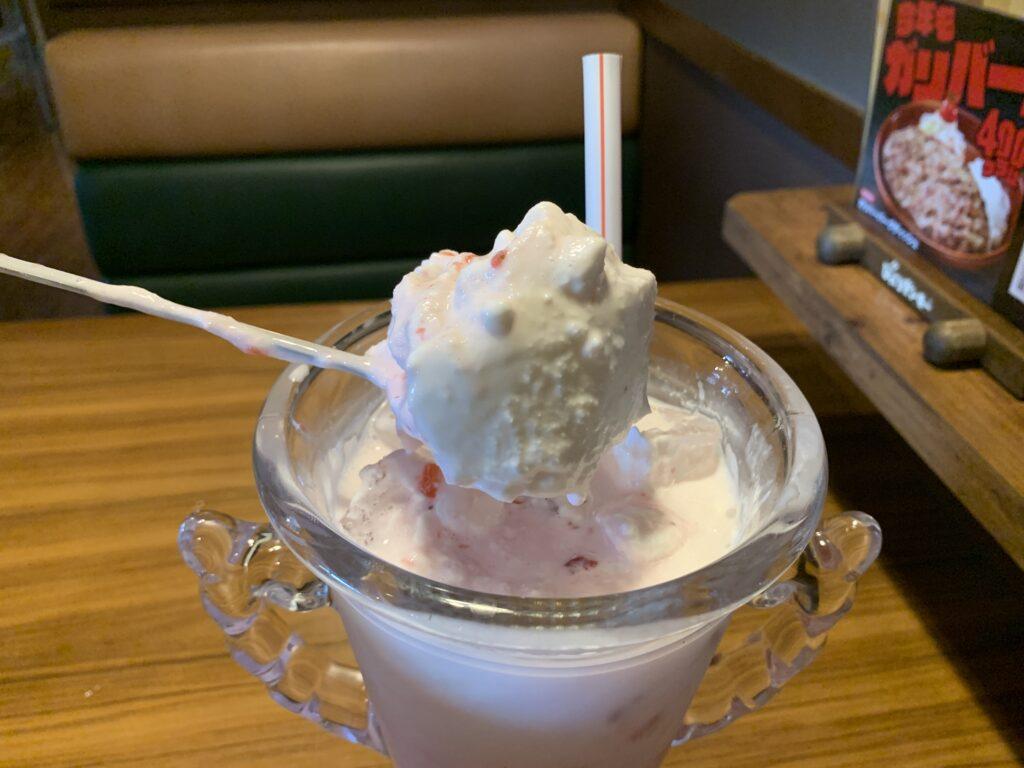 びっくりドンキー_いちごみるく12