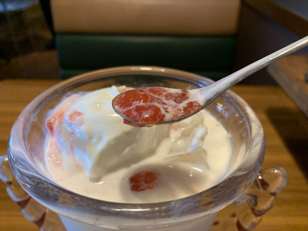 びっくりドンキー_いちごみるく7