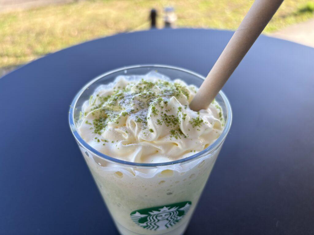 メルティホワイト ピスタチオ フラペチーノ_9