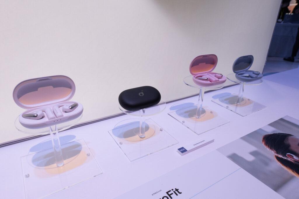Anker Power Conference 2023 Fallにて新しく発表された「Soundcore AeroFit」は4色展開