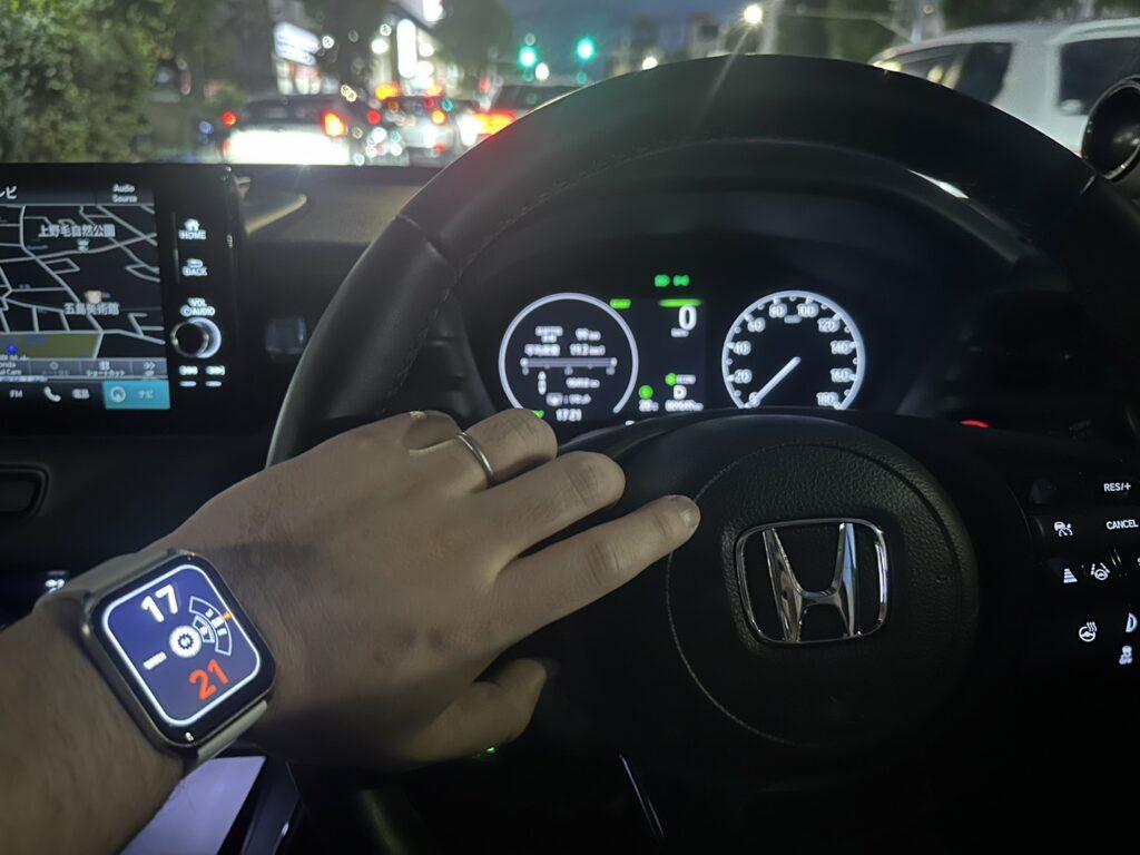 Haylou Watch 2 Proは夜間でも見やすい