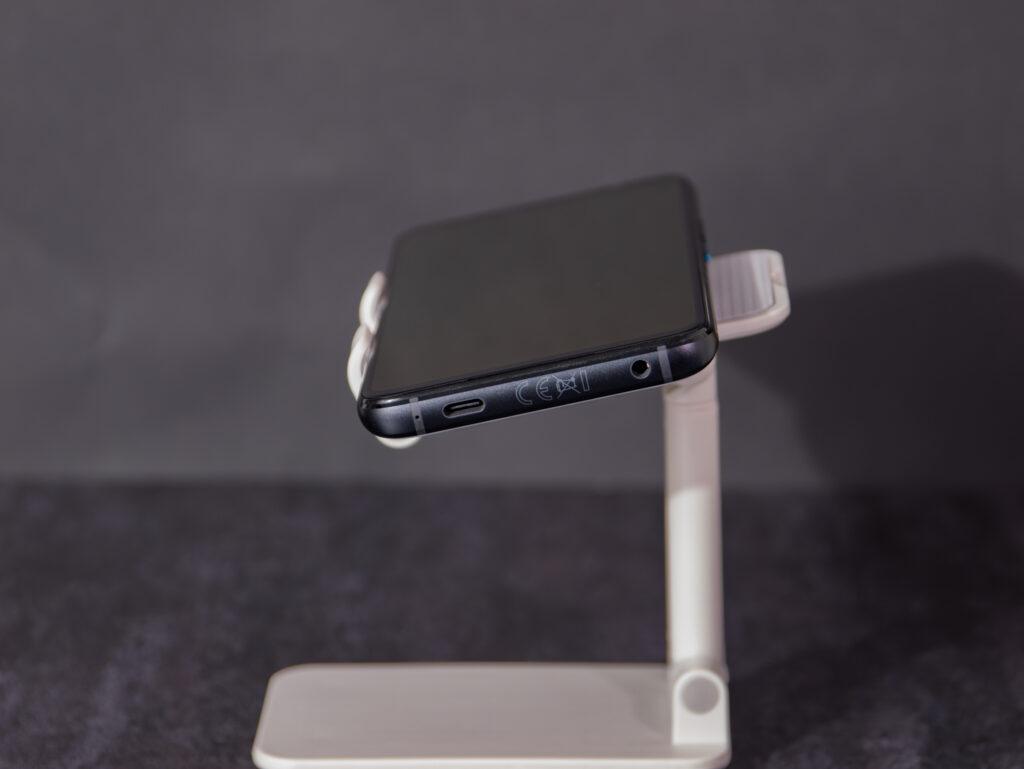 ROG Phone 7 U_底面