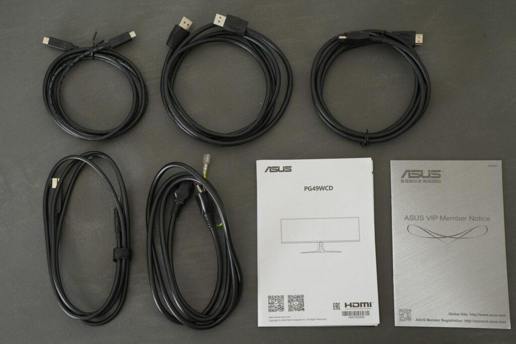 ROG Swift OLED PG49WCD 必要なケーブルは全て付属