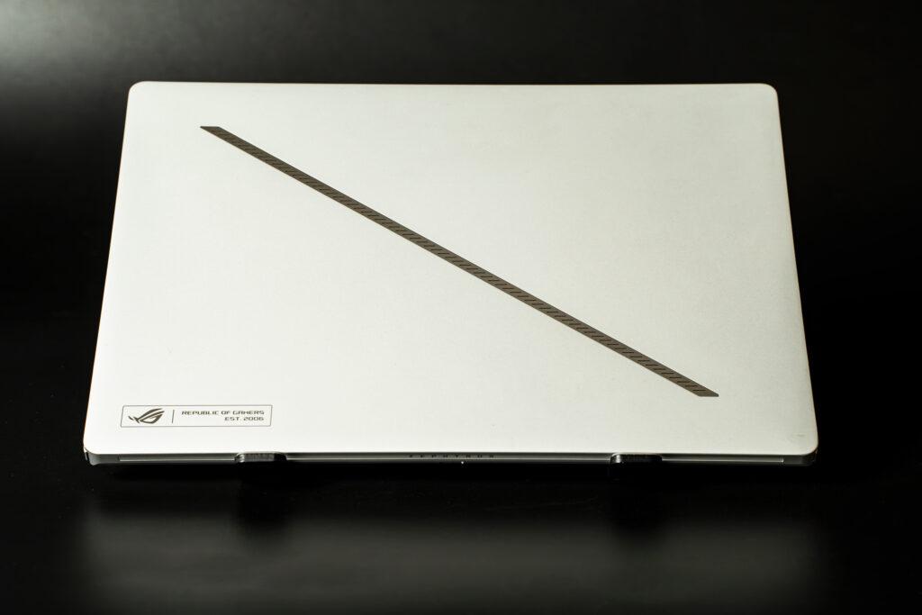 ROG-Zephyrus-G14_天面