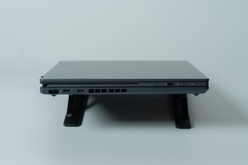 ZenbookDUO_左側面