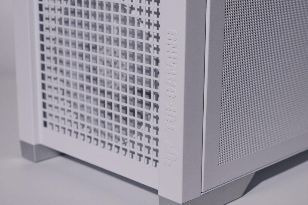 ASUS-BTF_display-image2