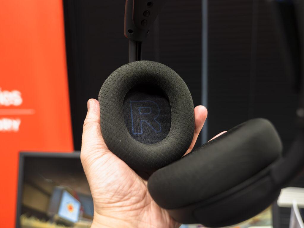 SteelSeries「Arctis Nova 5」イヤークッション部分