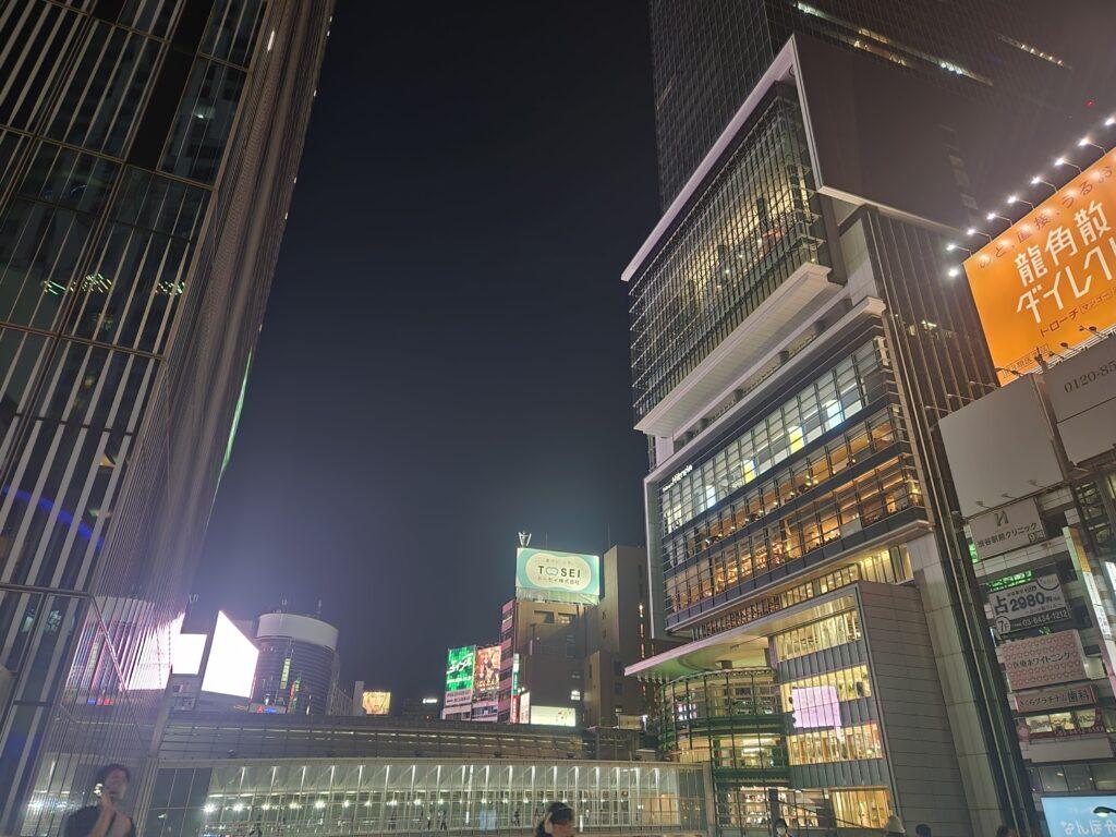GalaxyS22-pic_night-view
