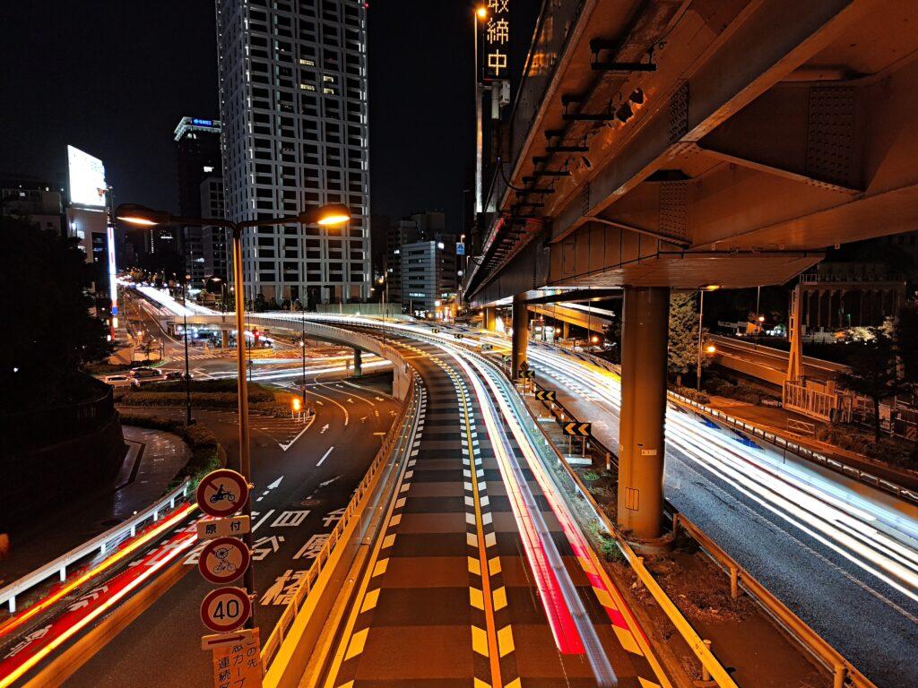 ROGPhone8-pic_lighttrail