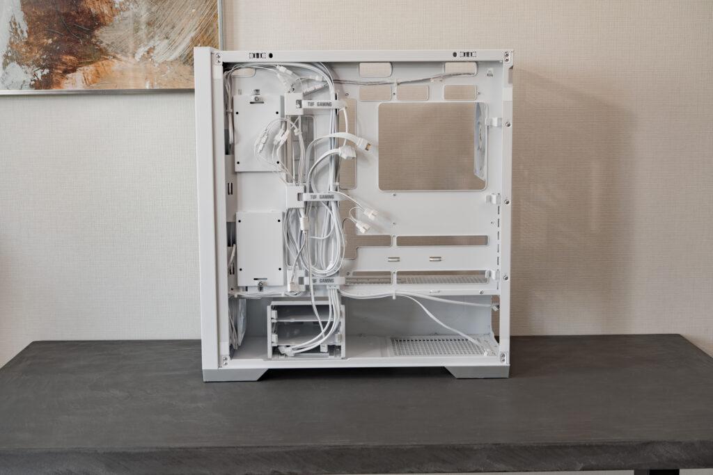 TUF-GAMING-GT302-ARGB-WHT_right-side