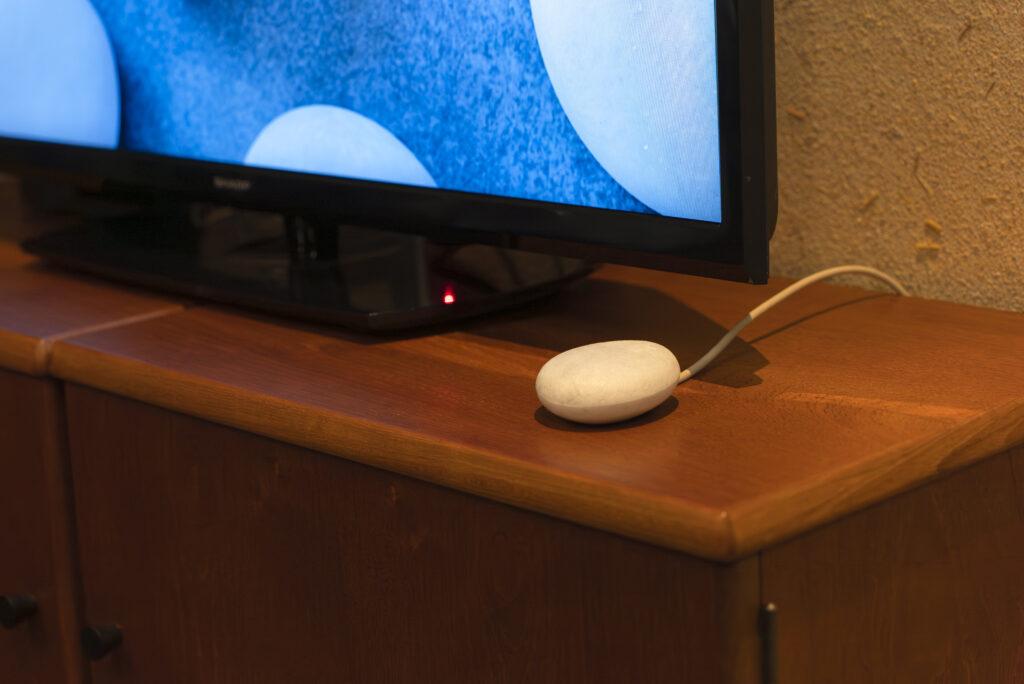 7月5日(金)より発売するスマートホームリモコン「Nature Remo Lapis」