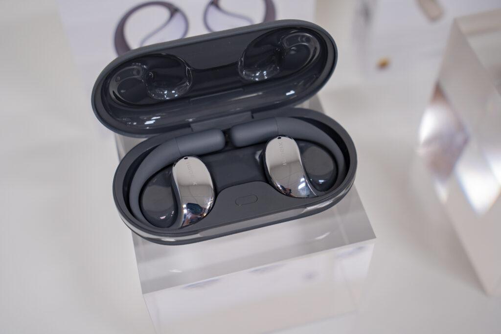 Xiaomi初のオープン型ワイヤレスイヤホン「Xiaomi OpenWear Stereo」が7月4日に発売
