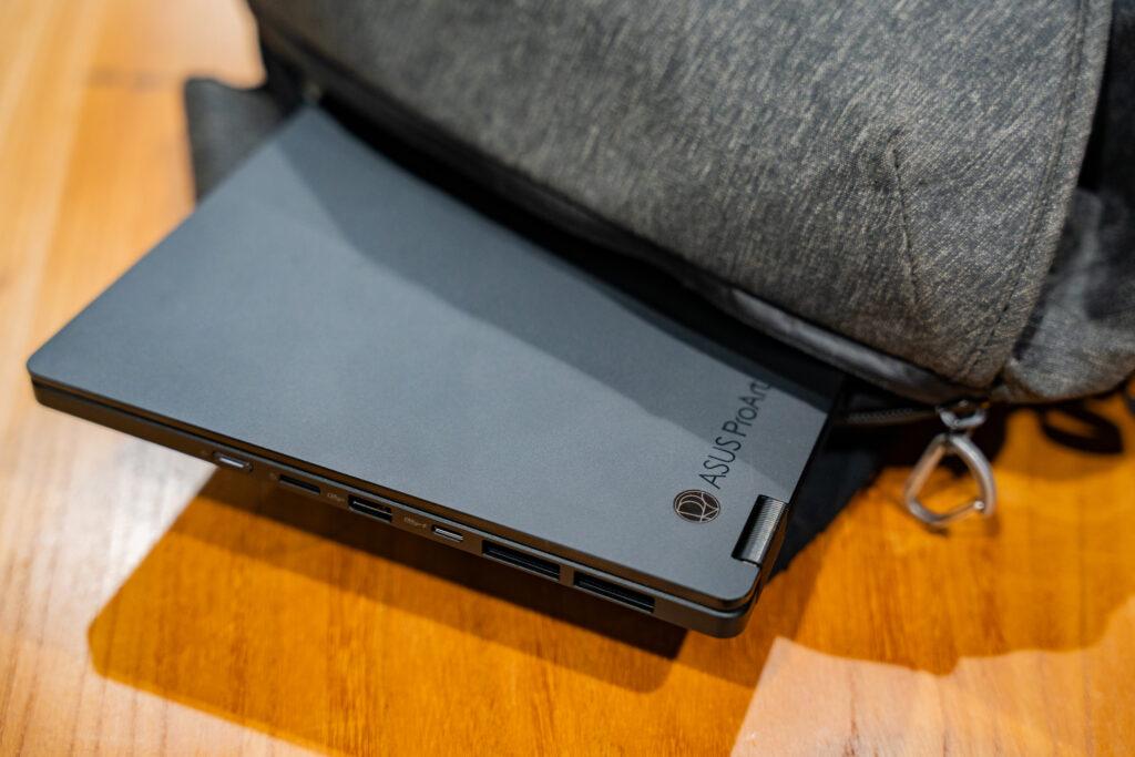 ASUS ProArt PX13_carry