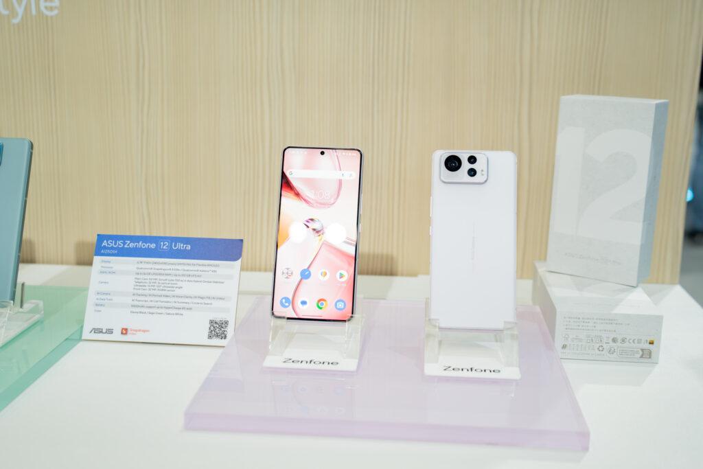 Zenfone 12 UltraのSAKURA WHITEカラー