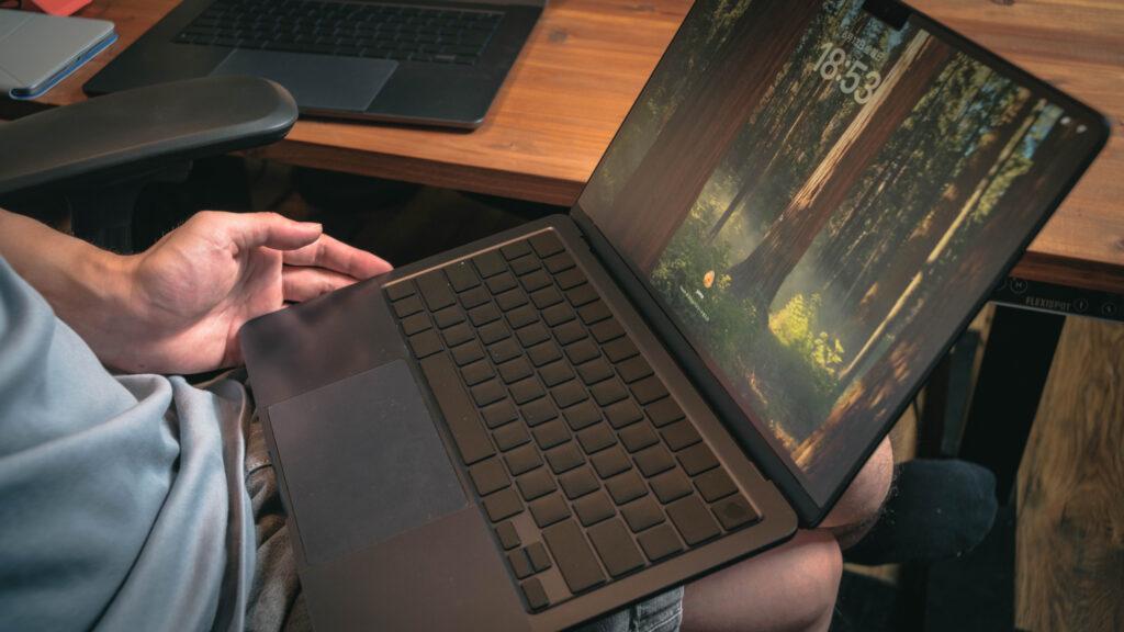 13インチMacBook