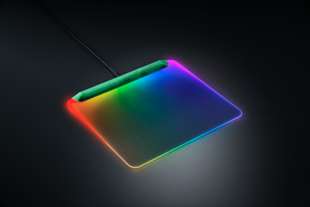 Razer Phantom Collectionのマウスパッド
