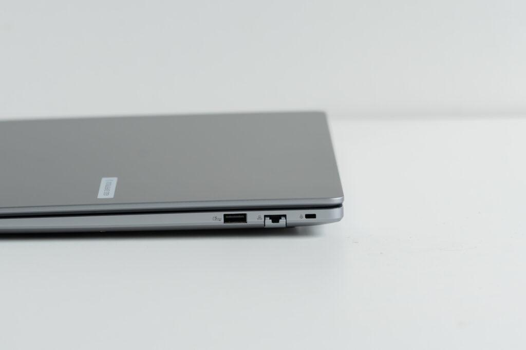 ASUS Expert_28