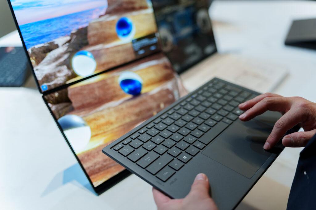Zenbook S14_03