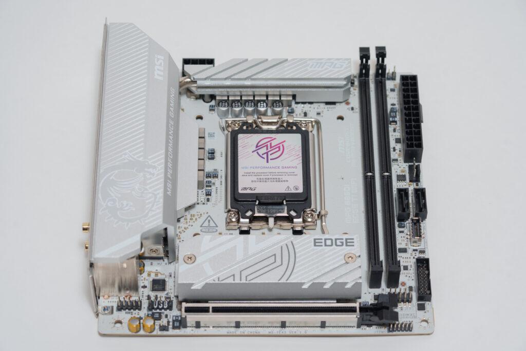MPG B860I EDGE TI WIFIの全体像