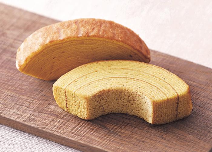 無印良品、本場ドイツの製法と卵とバターにこだわった、扇形のバウムクーヘンを発売 