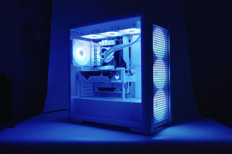 かっこいいゲーミングPCが欲しいならコレ！初心者でも組み立て簡単なASUS 「BTF(Back-To-the-Future)」シリーズで自作PCを組んでみた