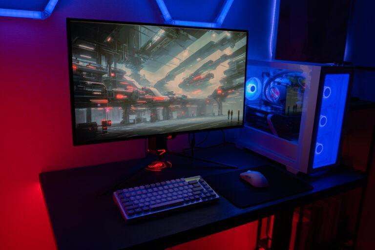 「ASUS ROG Swift OLED PG32UCDM」を実機レビュー！4K 240Hz駆動の有機ELゲーミングモニターで、高画質なゲームプレイを叶えよう