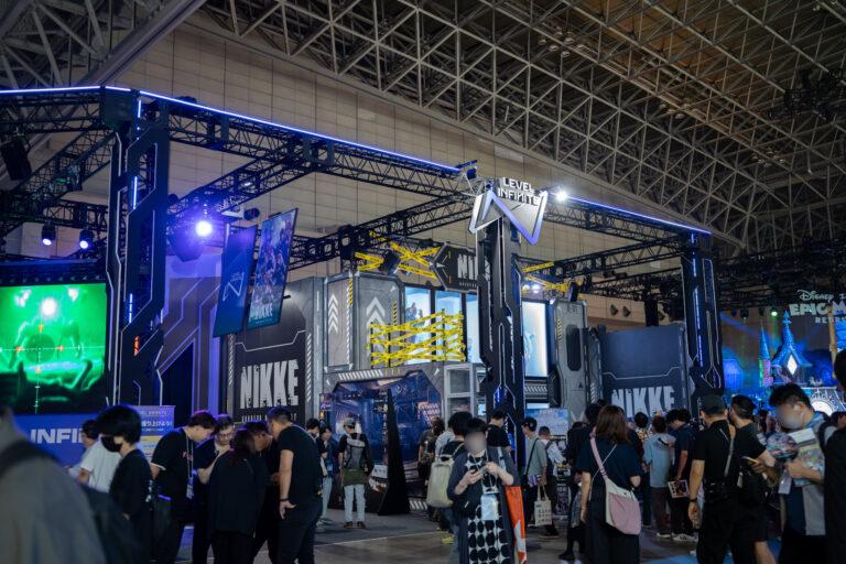 【#TGS2024】インパクト抜群のリアル10連ガチャ！「勝利の女神：NIKKE」のLevel Infiniteブースをレポート