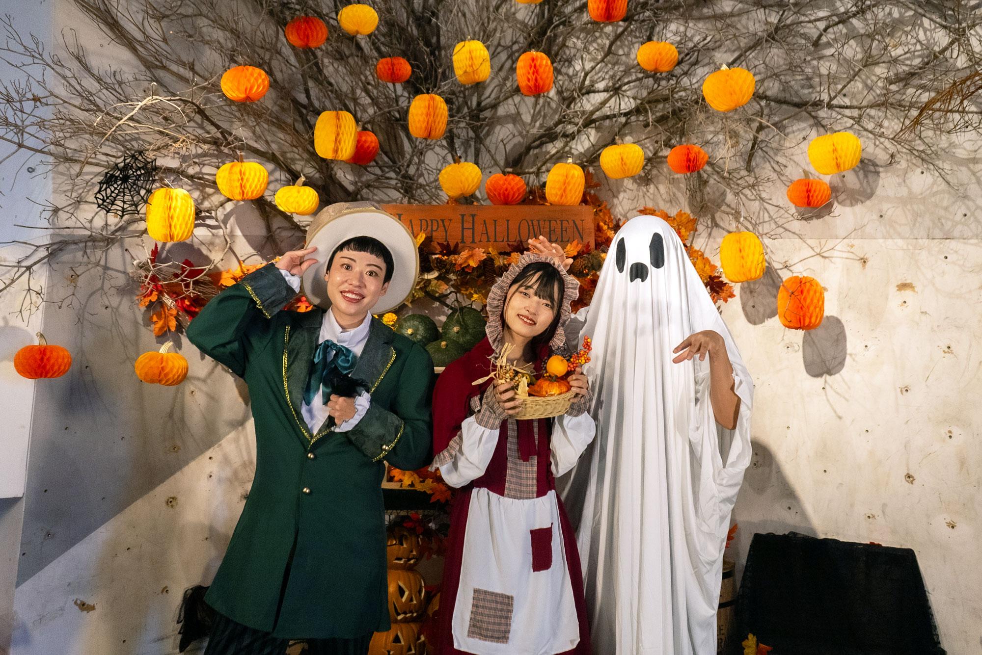 埼玉「おふろcafe ハレニワの湯」でハロウィンイベント開催中。宝探しや仮装、かぼちゃペイントなど親子で楽しめる催しが10月31日まで実施
