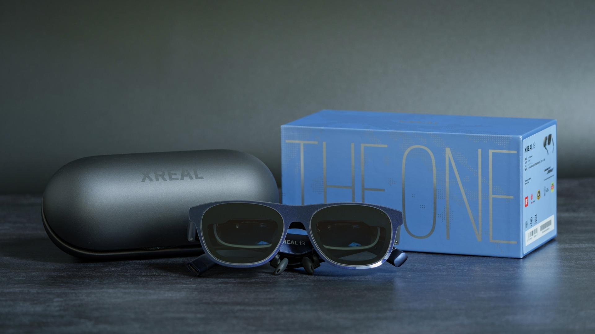 XREAL 1Sをレビュー。6万円台で購入可能なARグラスの使用感をチェック。