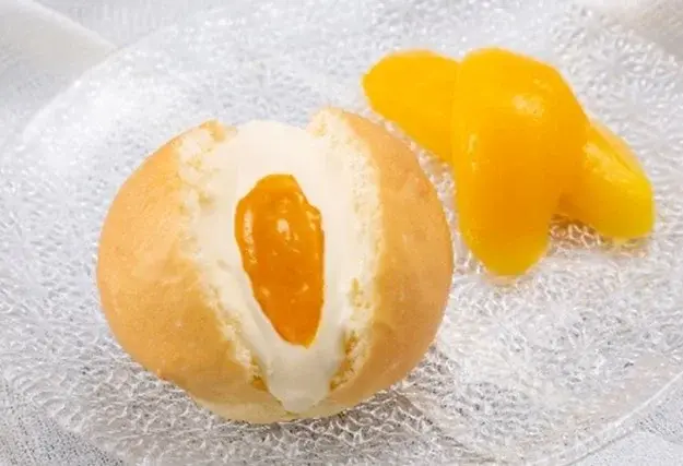 八天堂 初夏にぴったりの「くりーむパン マンゴー」をオンライン限定で発売