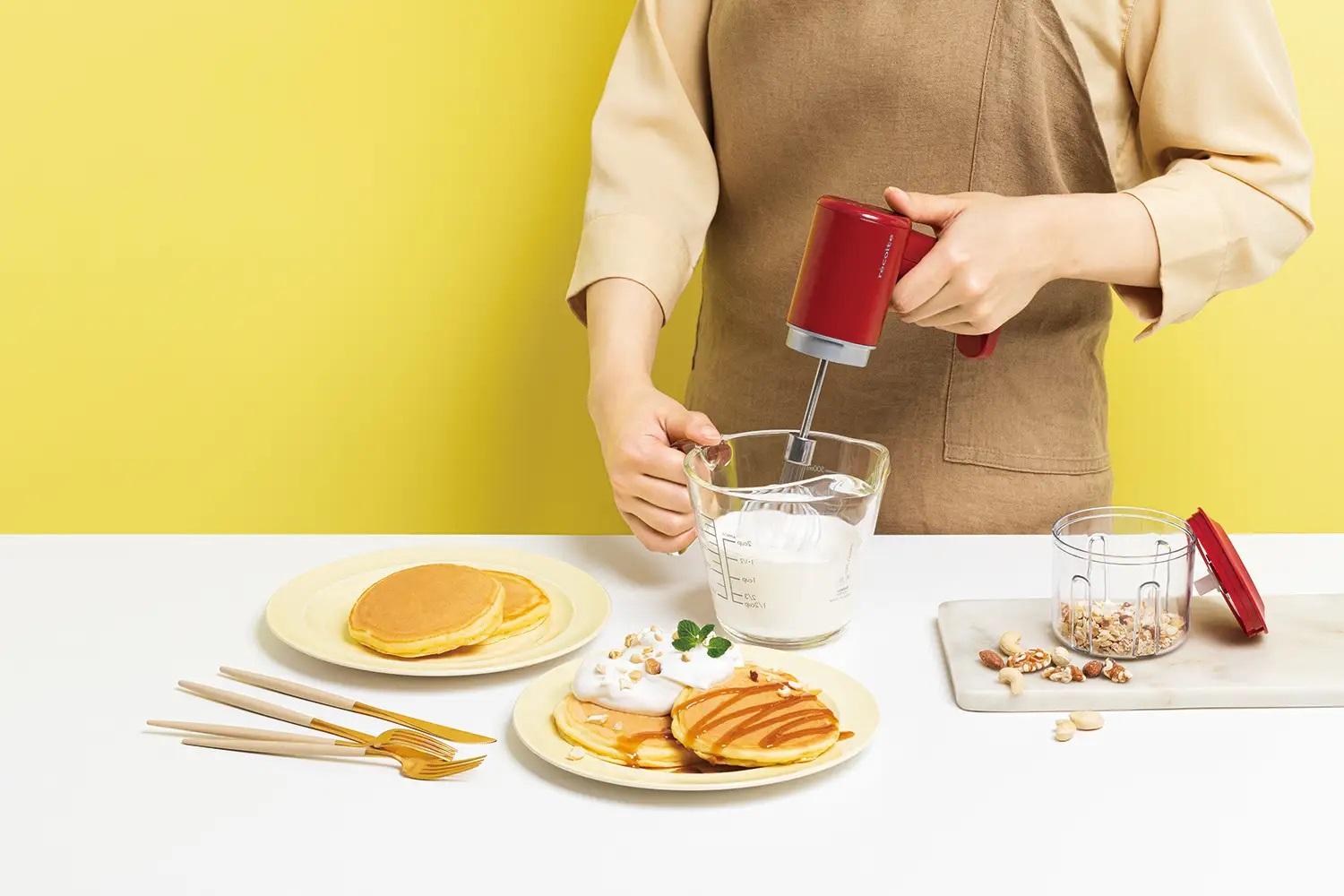 2WAY仕様のレコルト「コードレス ホイップ&チョッパー」は料理初心者でも使いやすい製品