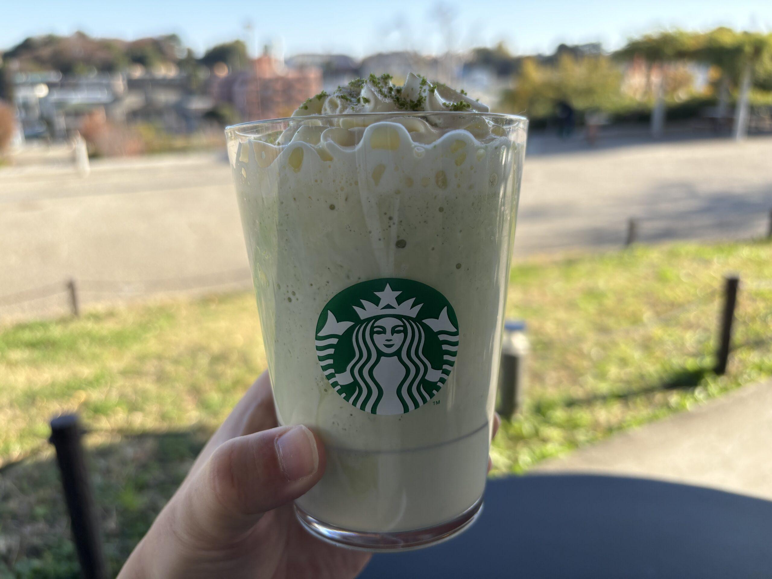 スタバ ホリデーシーズン新作「メルティホワイト ピスタチオ フラペチーノ」をレビュー!チョコレートカスタマイズもしてみた