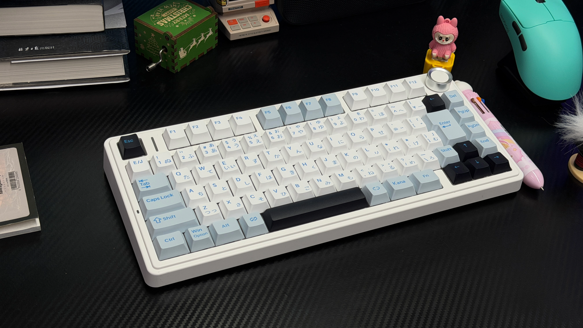 AULAゲーミングキーボード、待望のJIS配列が発売