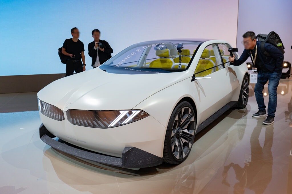 BMW_VISION NEUE KLASSE_1