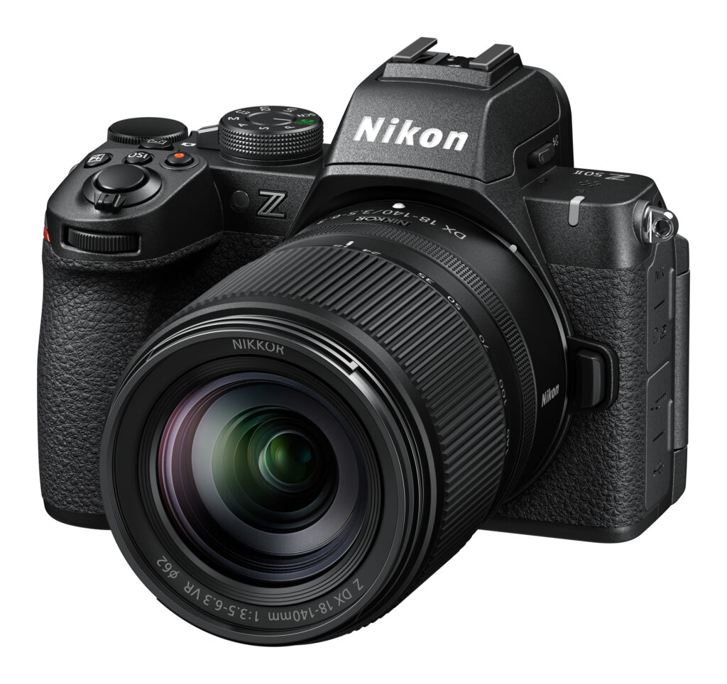 Z50II_18-140DX_3.5-6.3_front34l