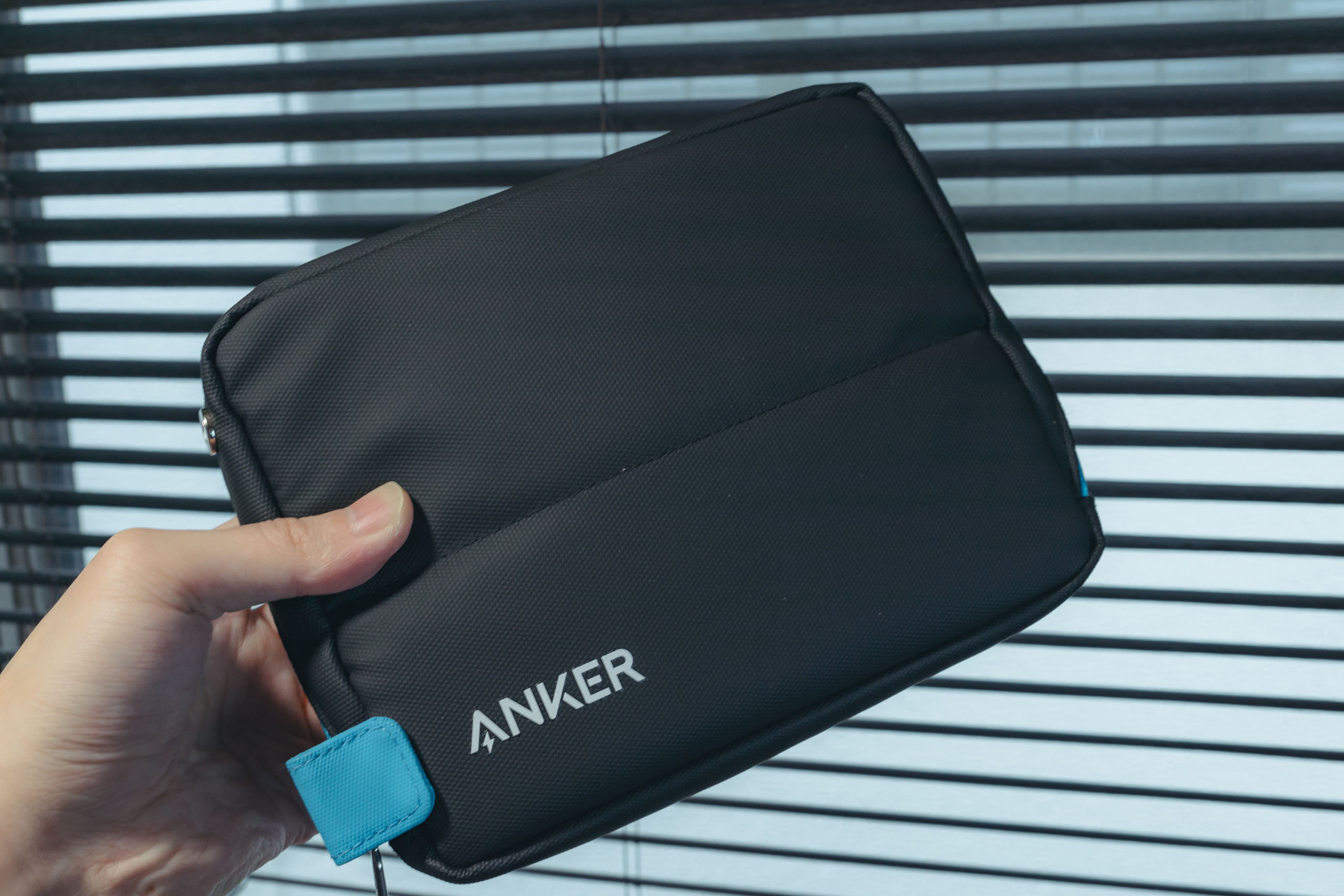 anker-smart-pouch_00A