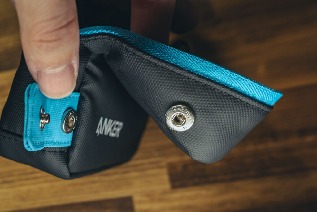 anker-smart-pouch_06A