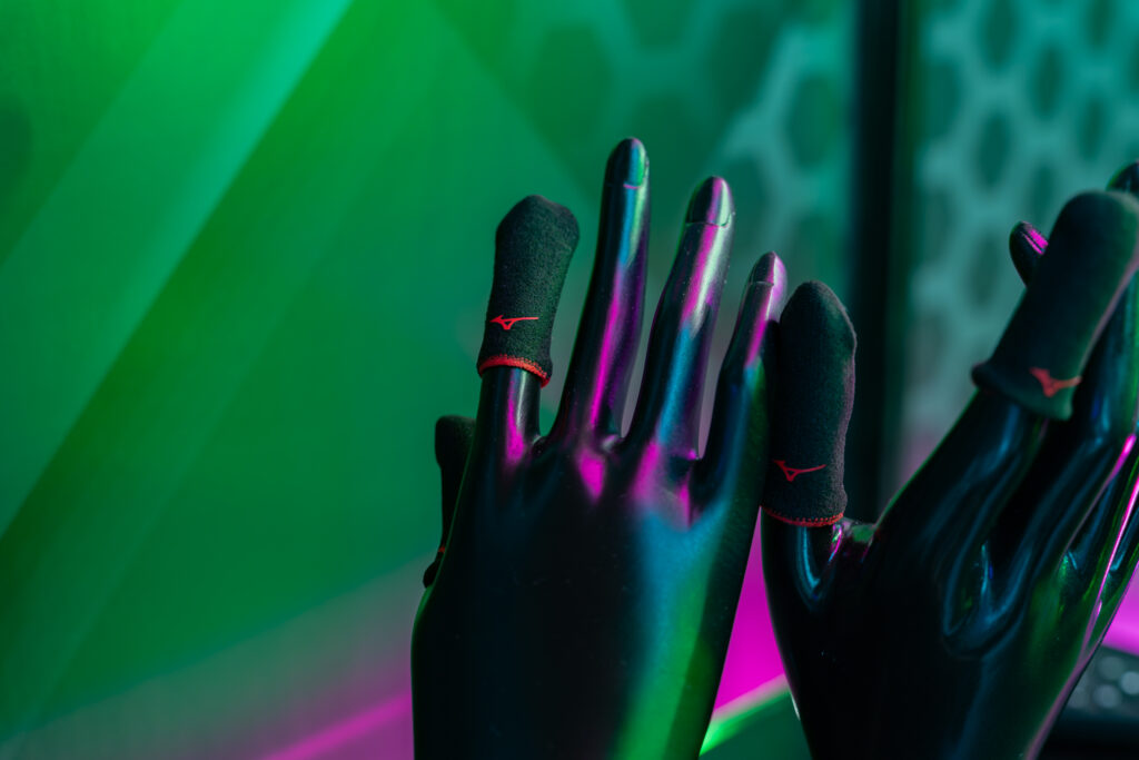 TGS2025　ミズノブース、参考展示されていたフィンガースリーブ