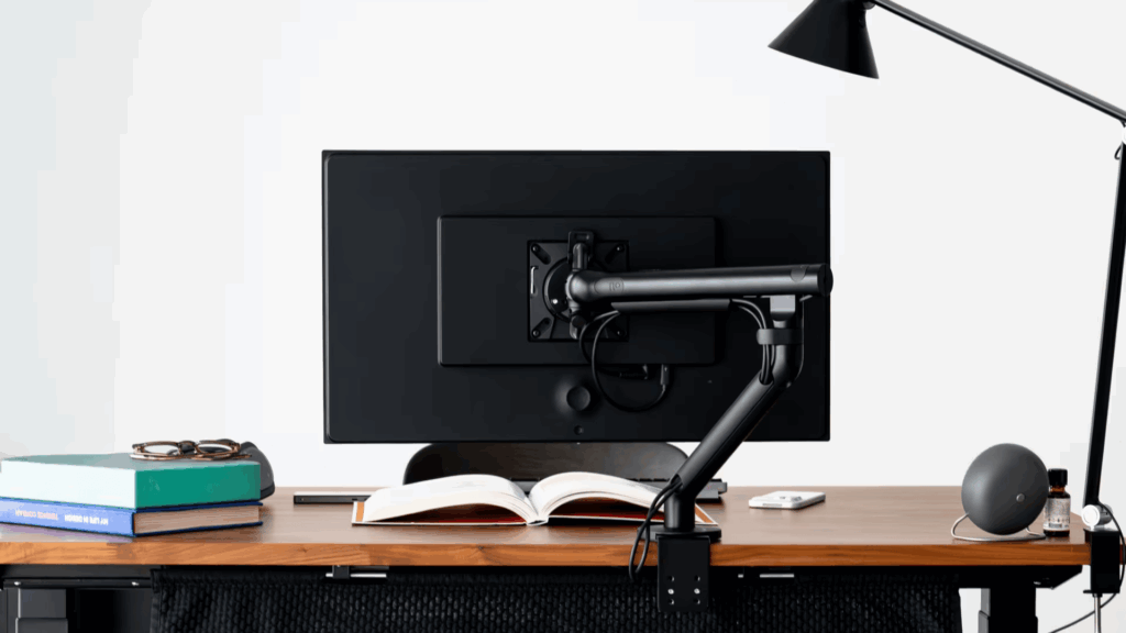PREDUCTSの新製品「Flo Monitor Arm 2」メインビジュアル