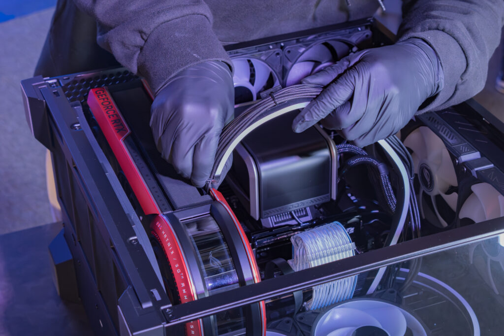 グラフィックスカードの取り付け