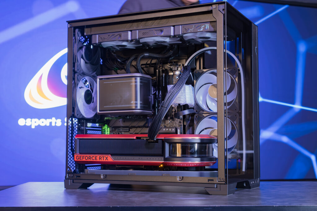 グラフィックスカードの取り付け