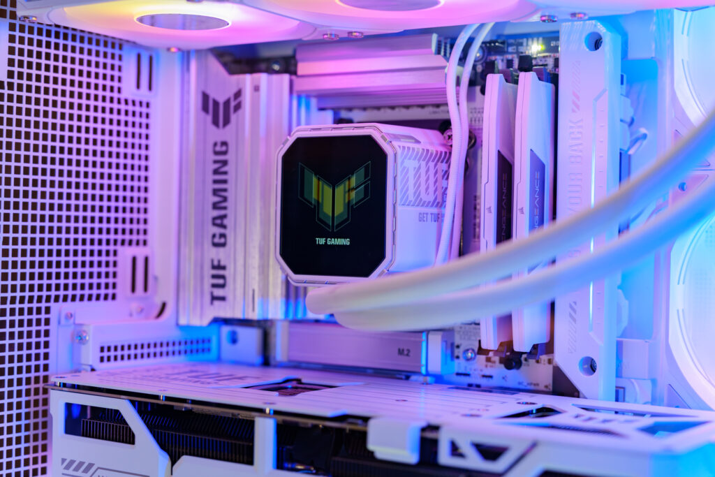 ケース内部全体がさまざまに色付いて見える