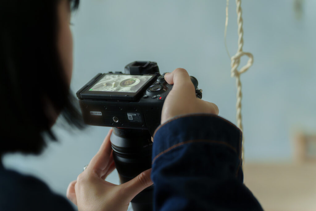 α7Vで撮影している様子