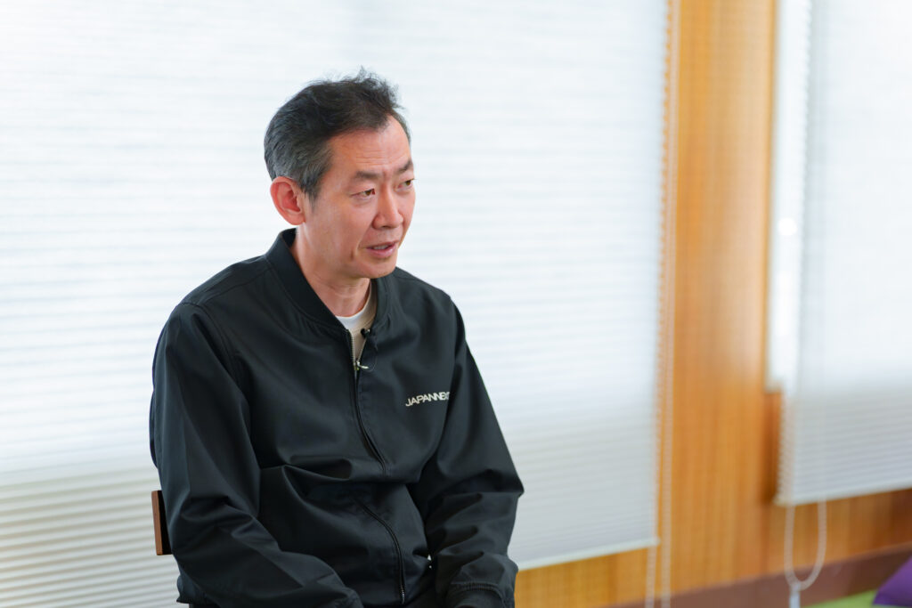 JAPANNEXT 剣持 開 氏。