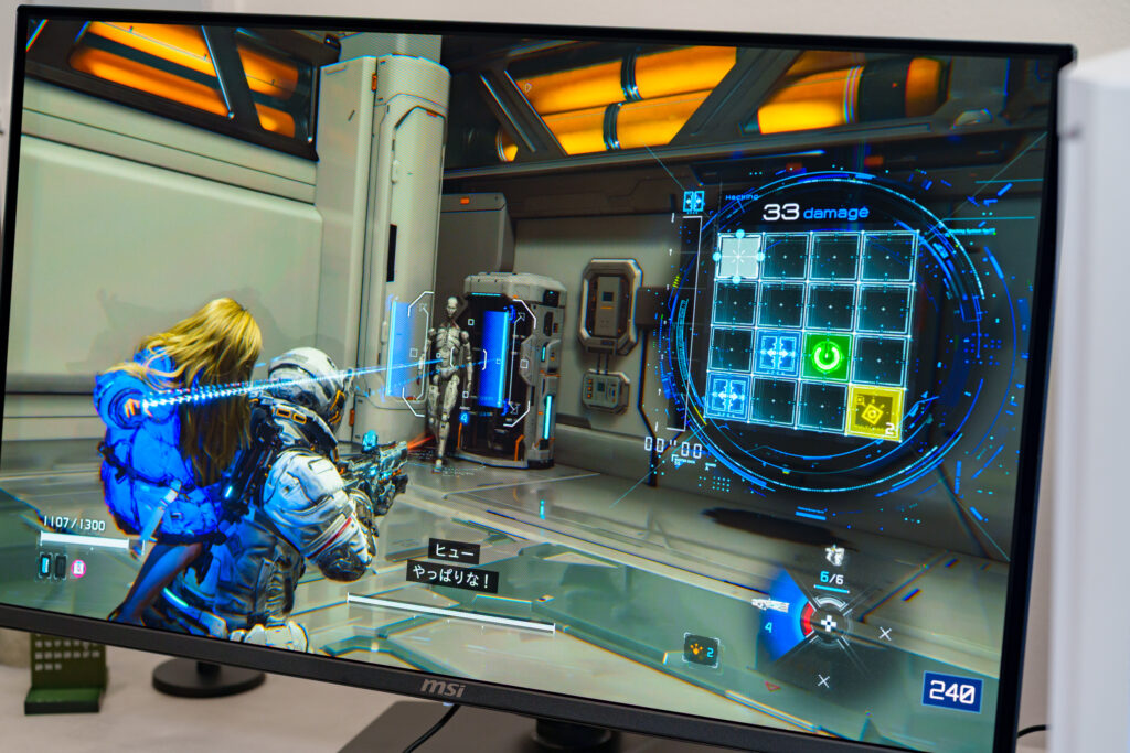 装甲が閉じている敵にハッキングを仕掛け、一筆書きでゴールへ向けてカーソルを動かすと…